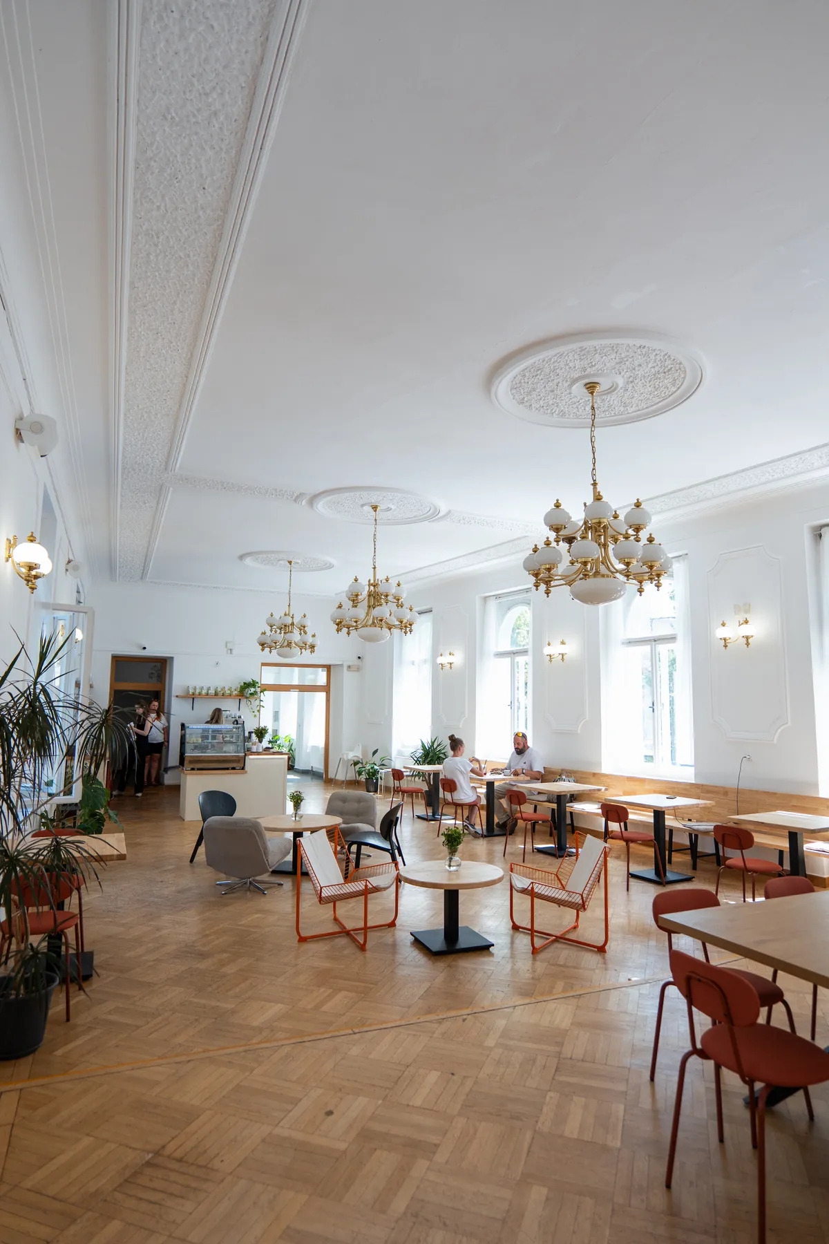 Atmosféra bistra a kavárny Kolektiv